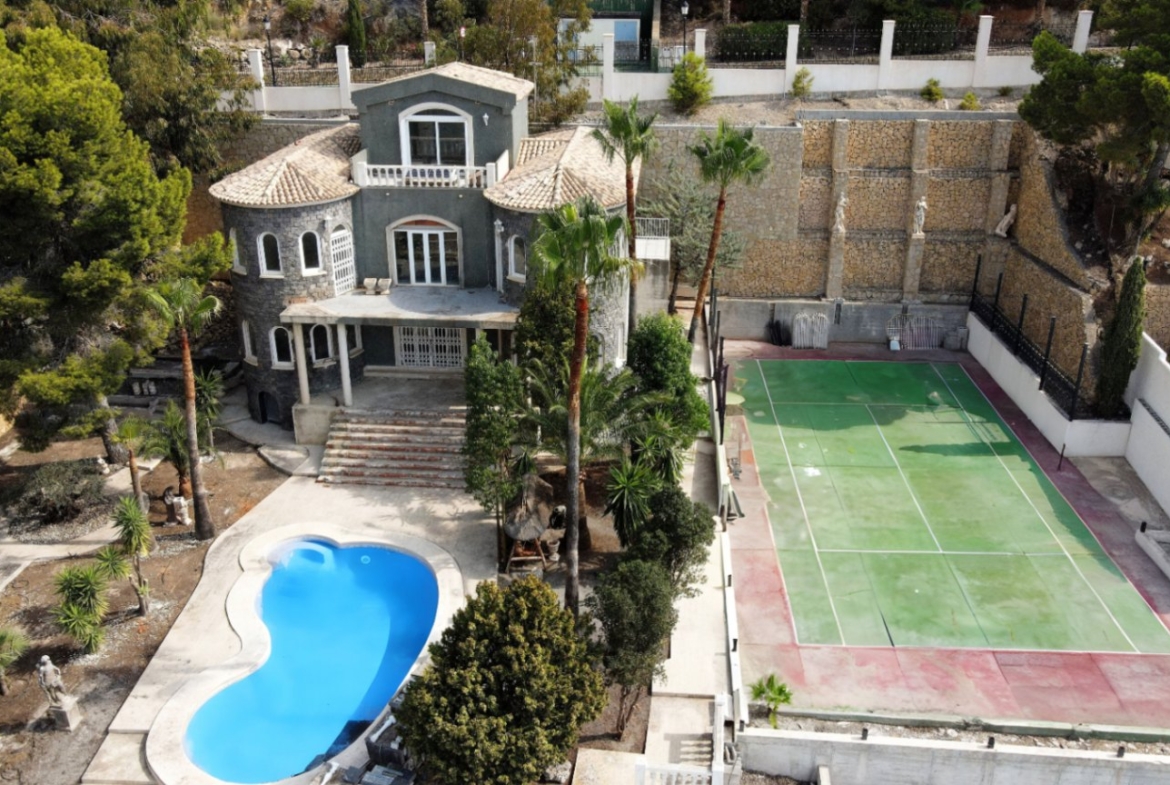villa zum verkauf in Altea